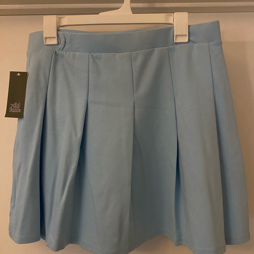 NEW WITH TAGS! Wild Fable Tennis style skirt- size large